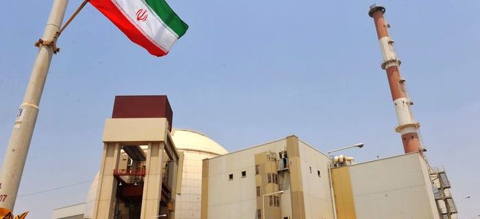 Planta nuclear de Bushehr en el sur de Irán. EFE/ ABEDIN TAHERKENAREH